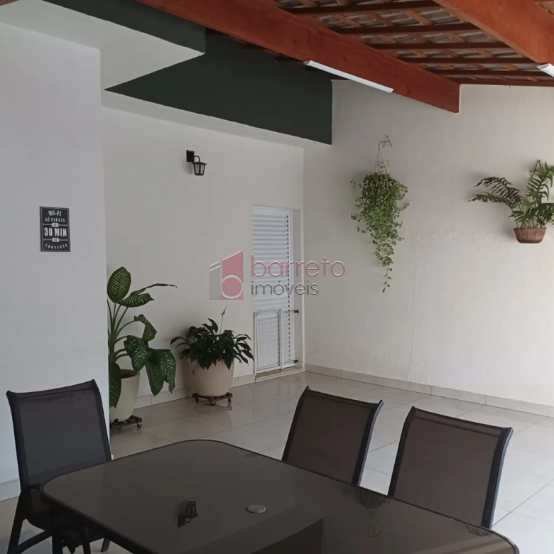 CASA À VENDA NO BAIRRO RESIDENCIAL SANTA GIOVANA – JUNDIAÍ – SP