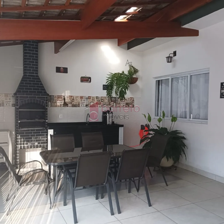 CASA À VENDA NO BAIRRO RESIDENCIAL SANTA GIOVANA – JUNDIAÍ – SP