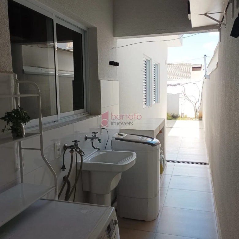 CASA À VENDA NO BAIRRO RESIDENCIAL SANTA GIOVANA – JUNDIAÍ – SP