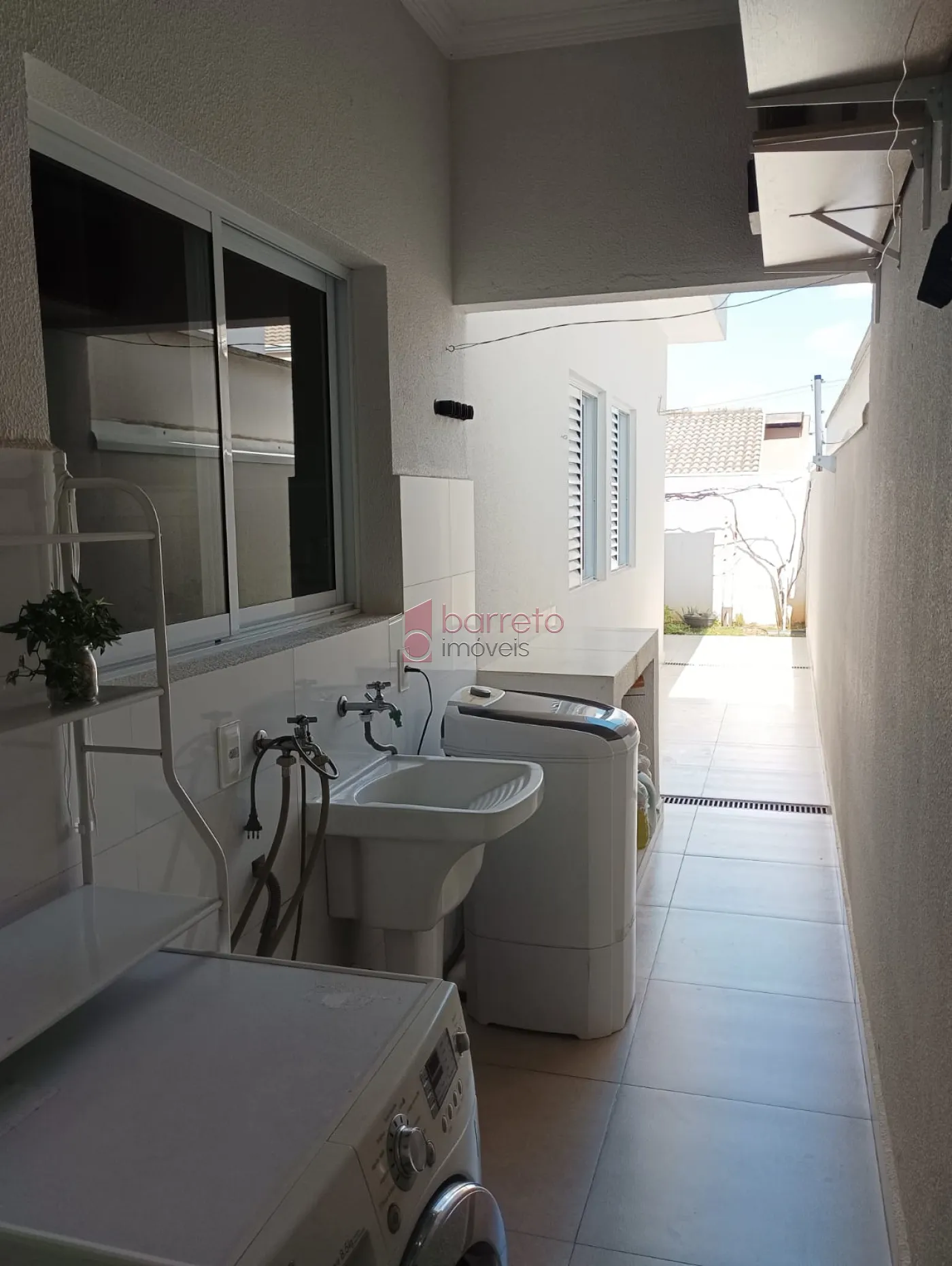 CASA À VENDA NO BAIRRO RESIDENCIAL SANTA GIOVANA – JUNDIAÍ – SP