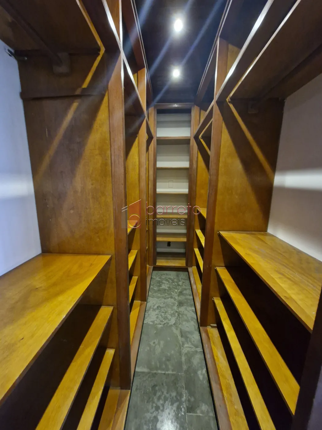 SOBRADO RESIDENCIAL PARA LOCAÇÃO NO CENTRO – JUNDIAÍ/SP