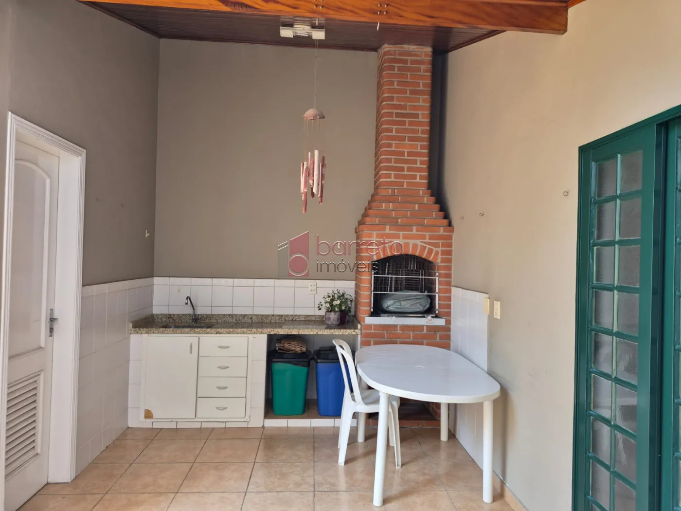 SOBRADO À VENDA COM 3 QUARTOS  NA VILA GUARANI, JUNDIAÍ – SP
