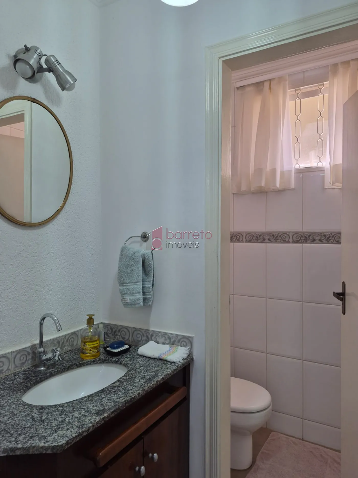 SOBRADO À VENDA COM 3 QUARTOS  NA VILA GUARANI, JUNDIAÍ – SP