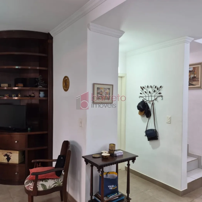 SOBRADO À VENDA COM 3 QUARTOS  NA VILA GUARANI, JUNDIAÍ – SP