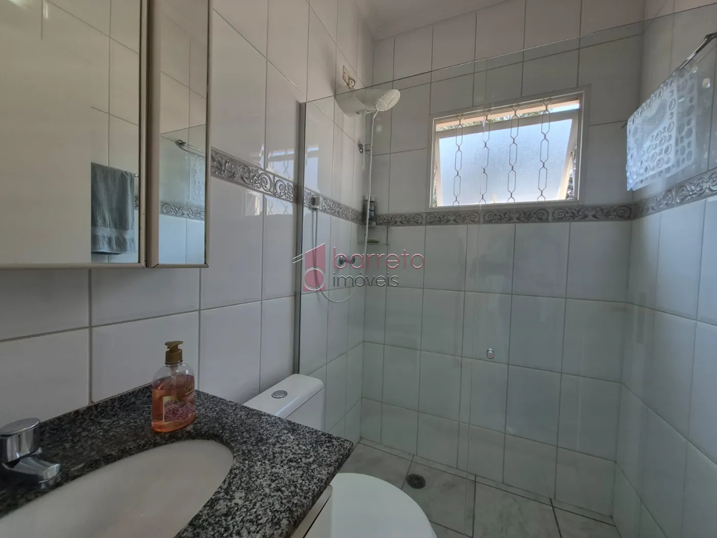 SOBRADO À VENDA COM 3 QUARTOS  NA VILA GUARANI, JUNDIAÍ – SP