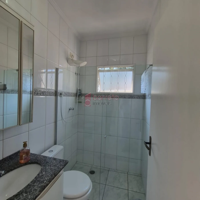 SOBRADO À VENDA COM 3 QUARTOS  NA VILA GUARANI, JUNDIAÍ – SP