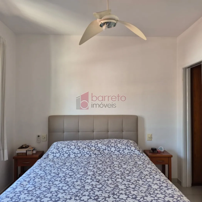 SOBRADO À VENDA COM 3 QUARTOS  NA VILA GUARANI, JUNDIAÍ – SP
