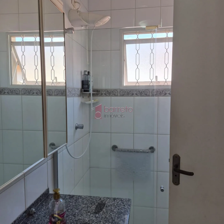 SOBRADO À VENDA COM 3 QUARTOS  NA VILA GUARANI, JUNDIAÍ – SP