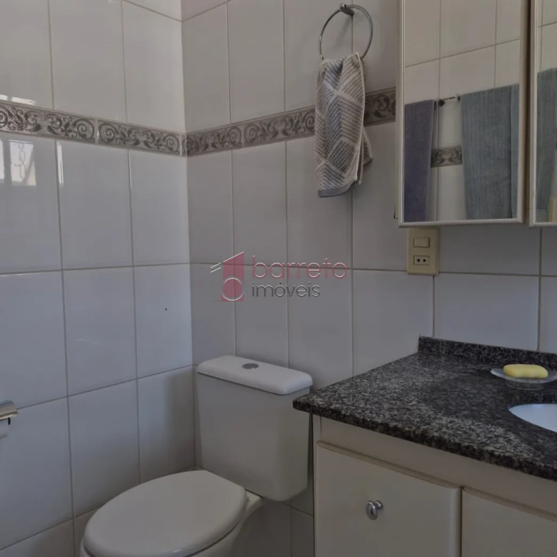 SOBRADO À VENDA COM 3 QUARTOS  NA VILA GUARANI, JUNDIAÍ – SP