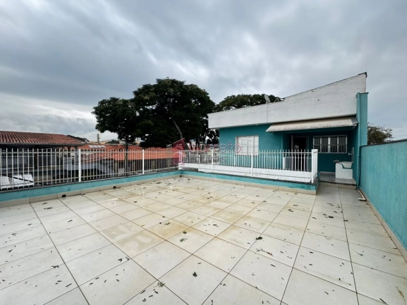 CASA NO PISO SUPERIOR PARA LOCAÇÃO NA VILA NOVA ESPÉRIA – JUNDIAÍ/SP