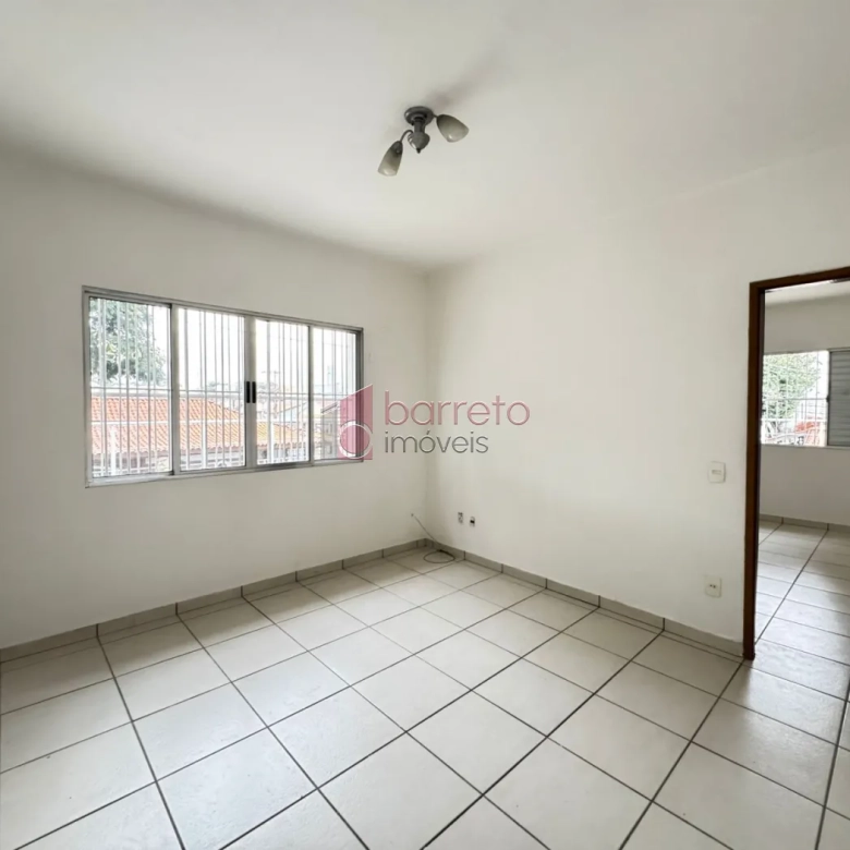 CASA NO PISO SUPERIOR PARA LOCAÇÃO NA VILA NOVA ESPÉRIA – JUNDIAÍ/SP