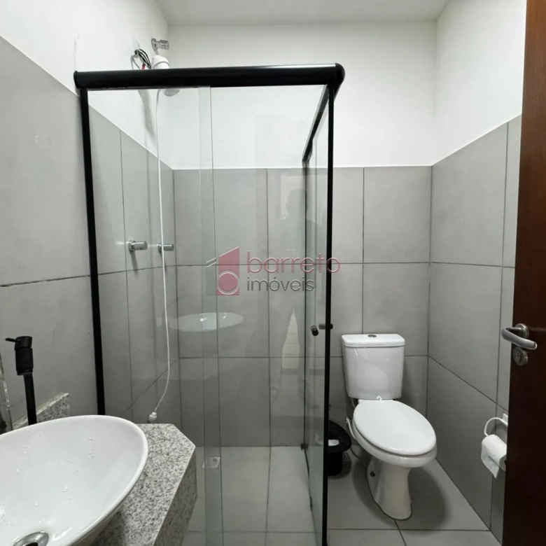 CASA NO PISO SUPERIOR PARA LOCAÇÃO NA VILA NOVA ESPÉRIA – JUNDIAÍ/SP