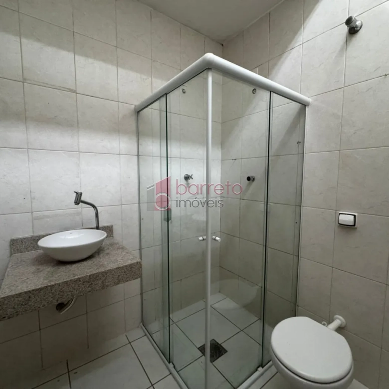 CASA NO PISO SUPERIOR PARA LOCAÇÃO NA VILA NOVA ESPÉRIA – JUNDIAÍ/SP