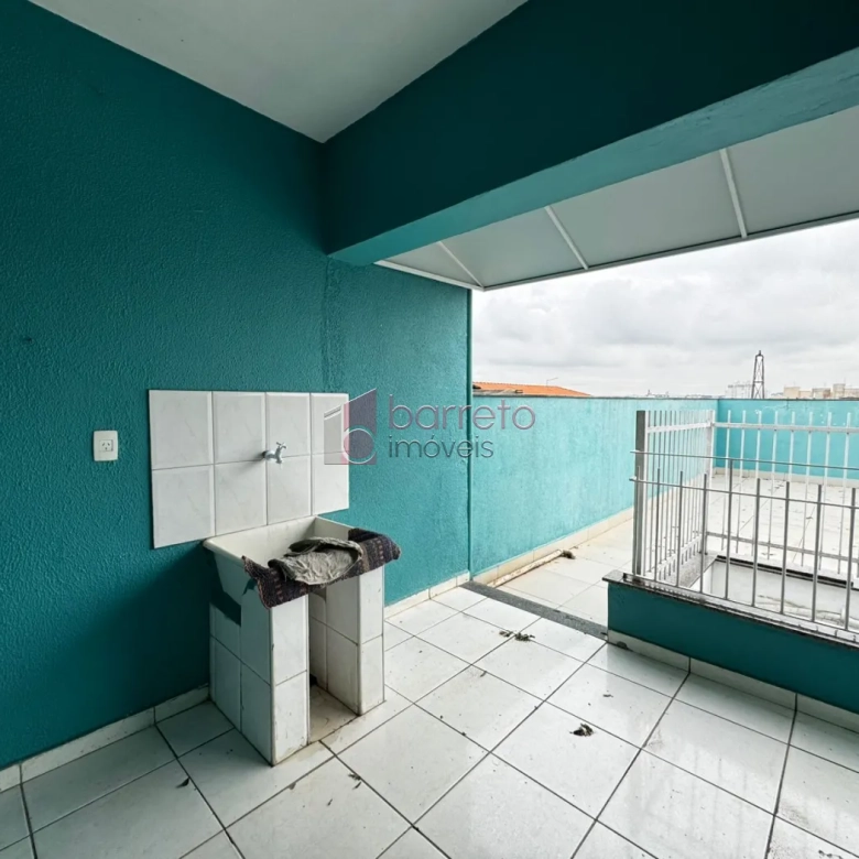 CASA NO PISO SUPERIOR PARA LOCAÇÃO NA VILA NOVA ESPÉRIA – JUNDIAÍ/SP