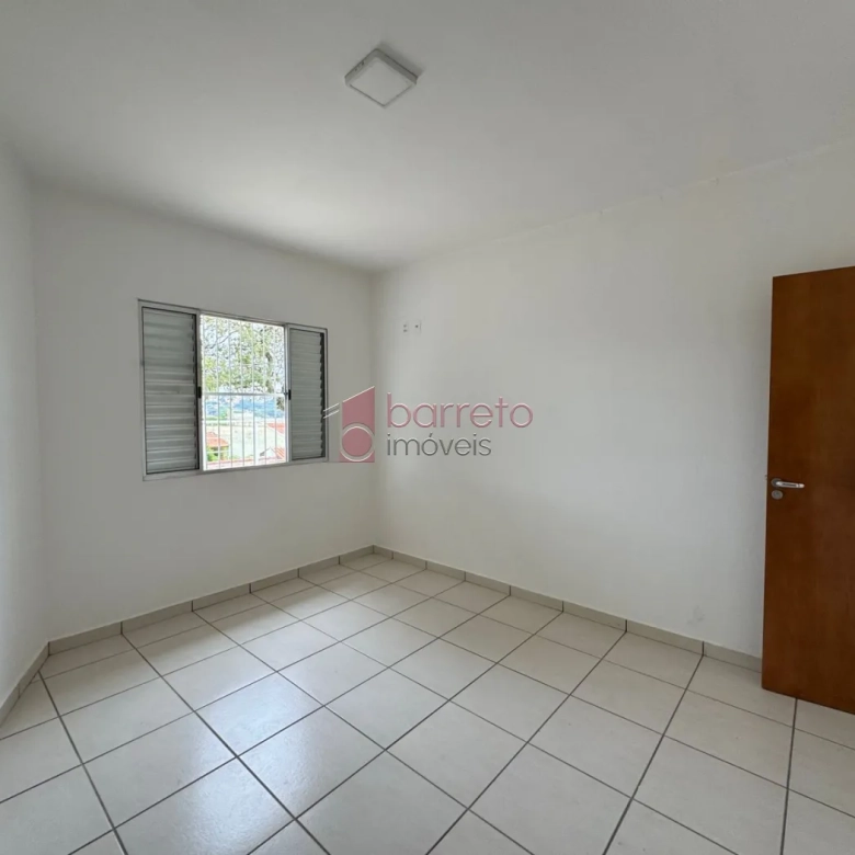 CASA NO PISO SUPERIOR PARA LOCAÇÃO NA VILA NOVA ESPÉRIA – JUNDIAÍ/SP