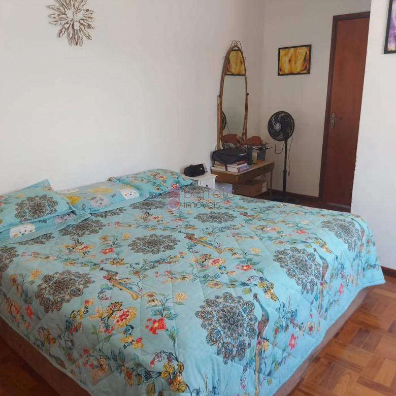 CASA À VENDA NO BAIRRO ANHANGABAÚ EM JUNDIAÍ/SP