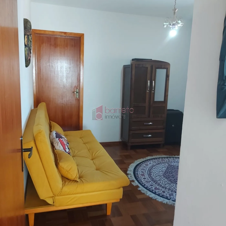 CASA À VENDA NO BAIRRO ANHANGABAÚ EM JUNDIAÍ/SP
