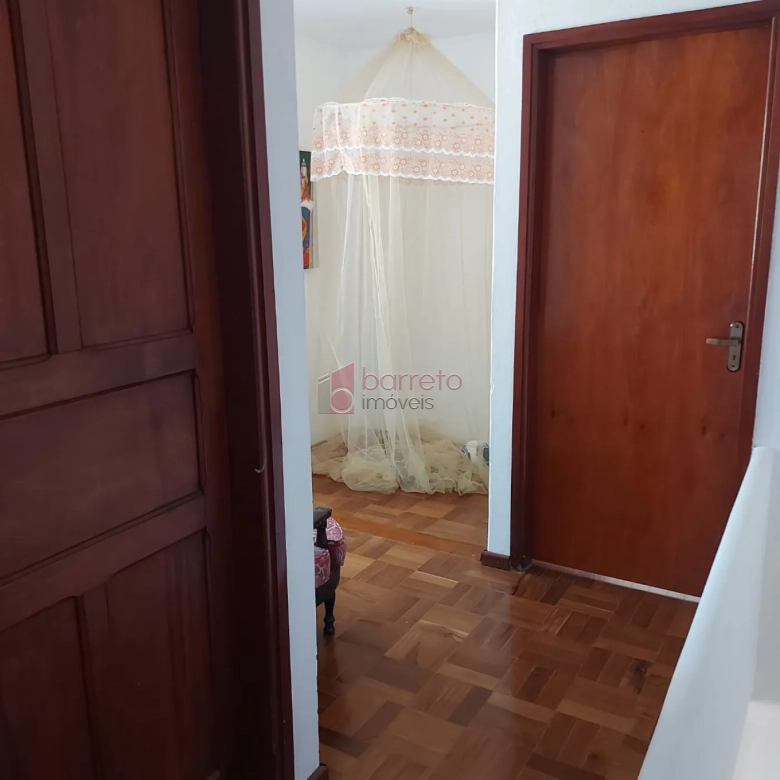 CASA À VENDA NO BAIRRO ANHANGABAÚ EM JUNDIAÍ/SP