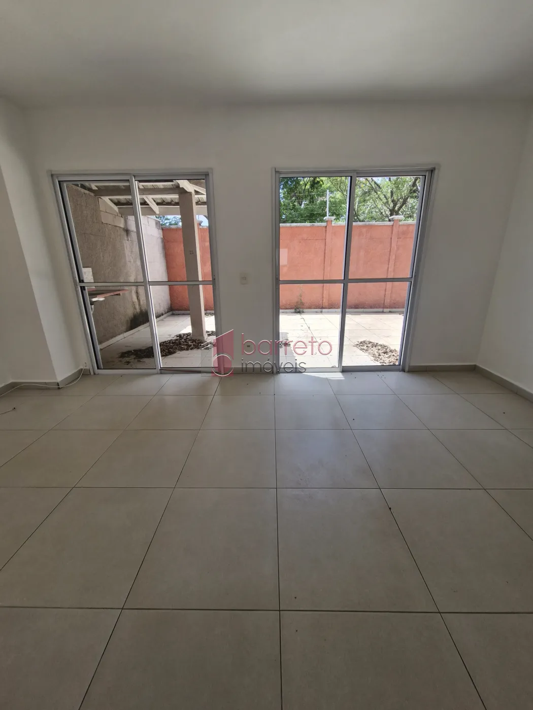 SOBRADO PARA LOCAÇÃO NO VINTAGE CONDOMÍNIO CLUBE – JUNDIAÍ/SP
