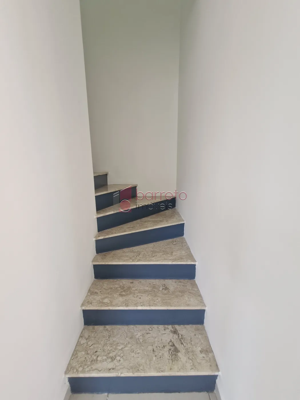 SOBRADO PARA LOCAÇÃO NO VINTAGE CONDOMÍNIO CLUBE – JUNDIAÍ/SP