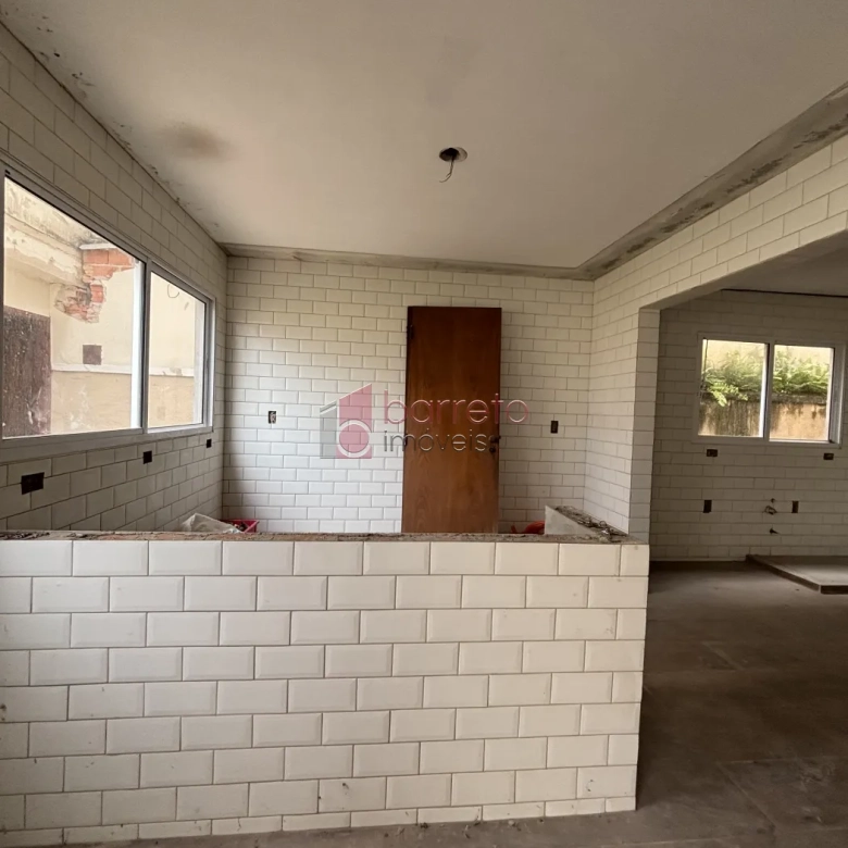 SOBRADO À VENDA NO JARDIM BRASIL EM JUNDIAÍ/SP