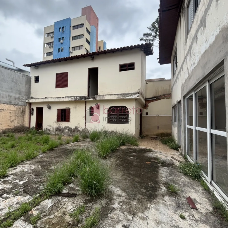 SOBRADO À VENDA NO JARDIM BRASIL EM JUNDIAÍ/SP
