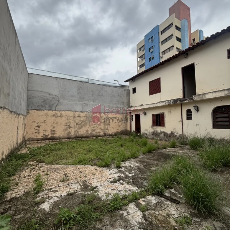 SOBRADO À VENDA NO JARDIM BRASIL EM JUNDIAÍ/SP