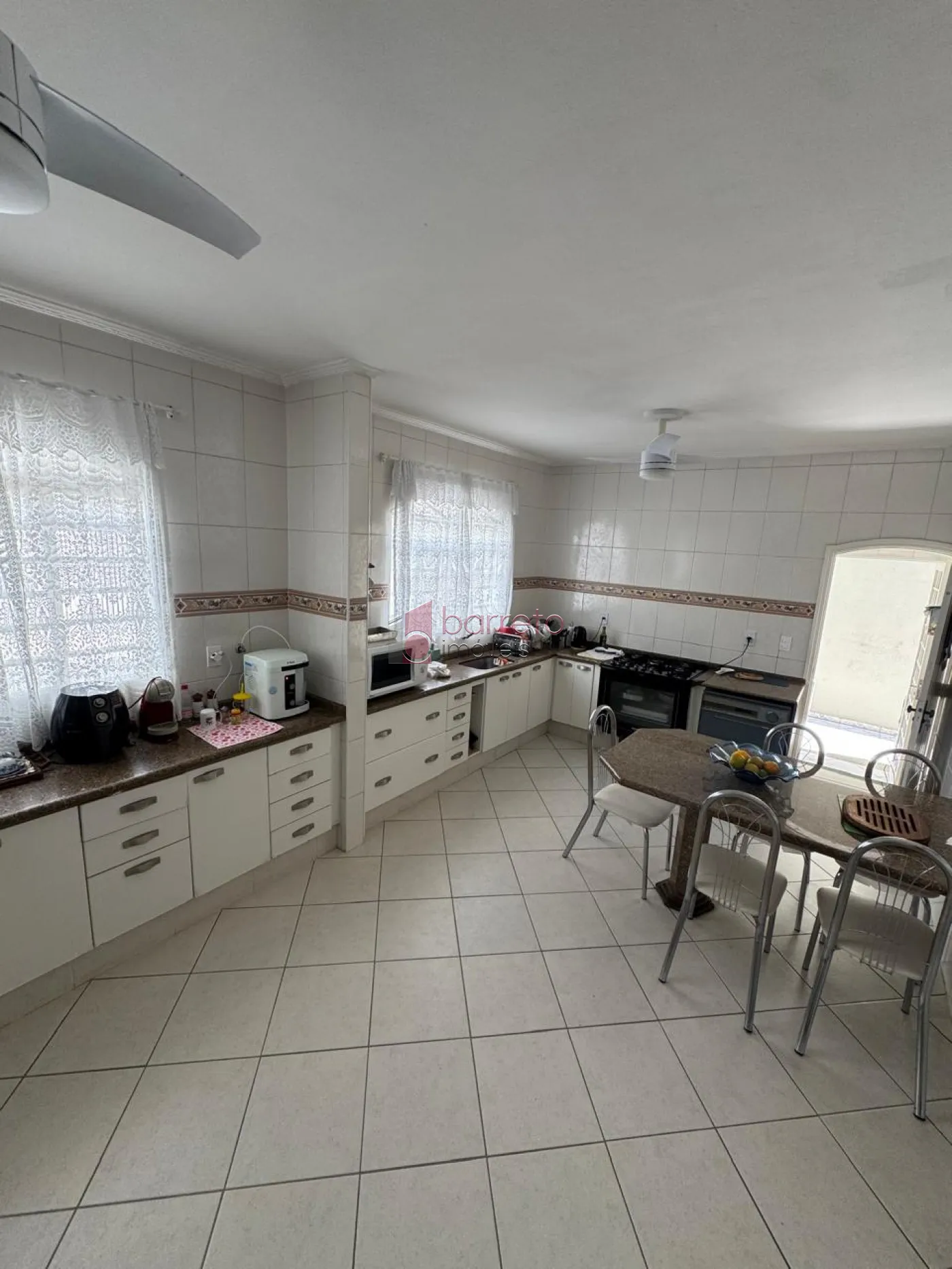 CASA RESIDENCIAL/COMERCIAL À VENDA NO JARDIM DAS SAMAMBAIAS EM JUNDIAÍ/SP