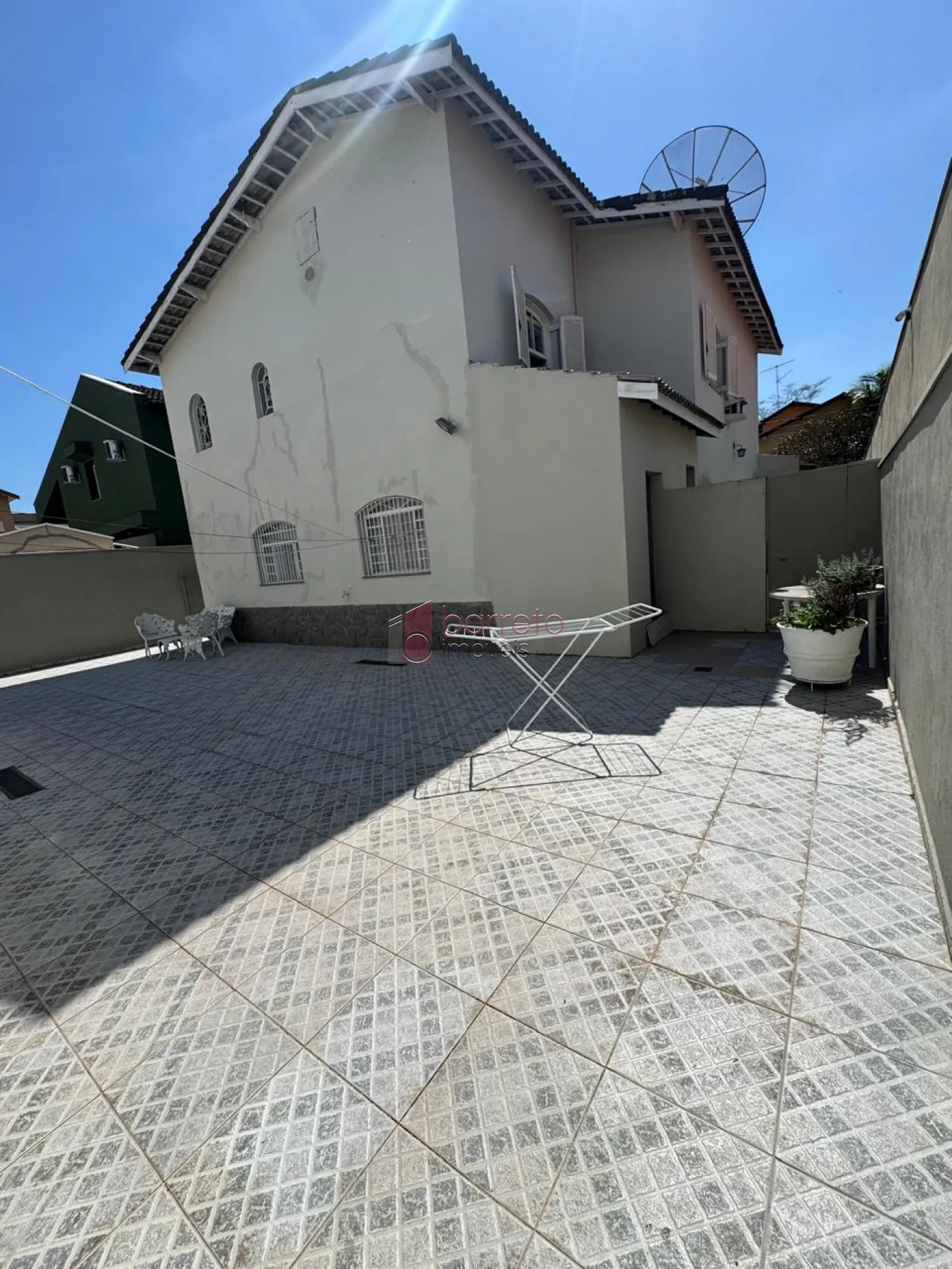 CASA RESIDENCIAL/COMERCIAL À VENDA NO JARDIM DAS SAMAMBAIAS EM JUNDIAÍ/SP