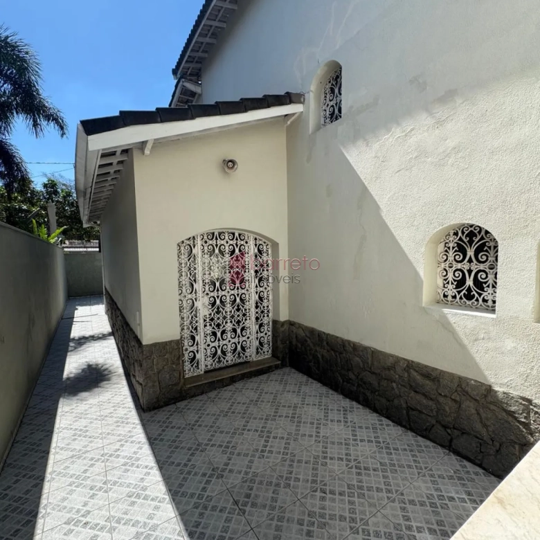 CASA RESIDENCIAL/COMERCIAL À VENDA NO JARDIM DAS SAMAMBAIAS EM JUNDIAÍ/SP