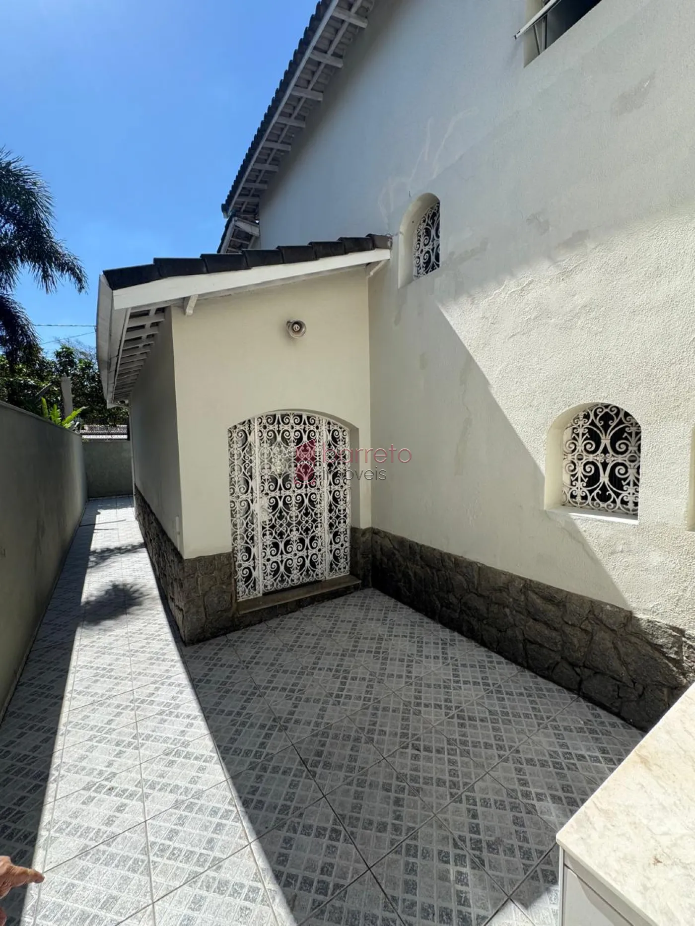 CASA RESIDENCIAL/COMERCIAL À VENDA NO JARDIM DAS SAMAMBAIAS EM JUNDIAÍ/SP