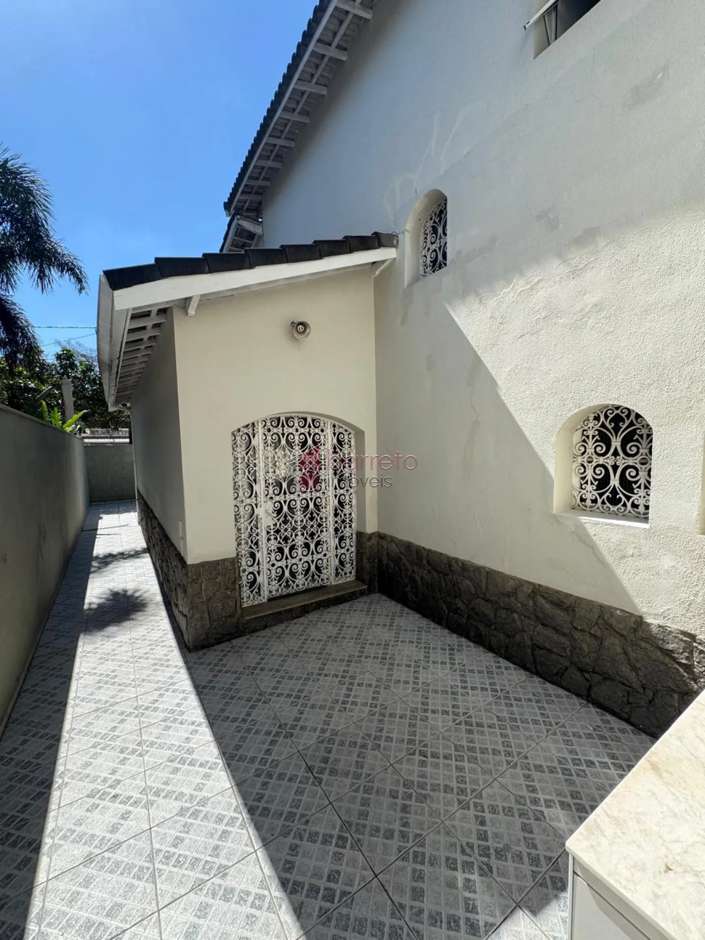 CASA RESIDENCIAL/COMERCIAL À VENDA NO JARDIM DAS SAMAMBAIAS EM JUNDIAÍ/SP