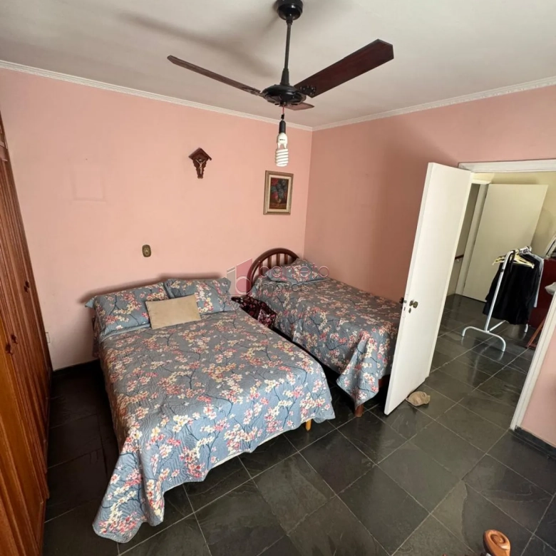 CASA RESIDENCIAL/COMERCIAL À VENDA NO JARDIM DAS SAMAMBAIAS EM JUNDIAÍ/SP