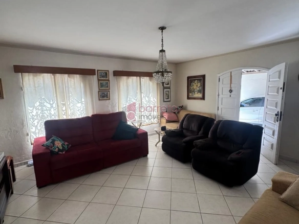 CASA RESIDENCIAL/COMERCIAL À VENDA NO JARDIM DAS SAMAMBAIAS EM JUNDIAÍ/SP