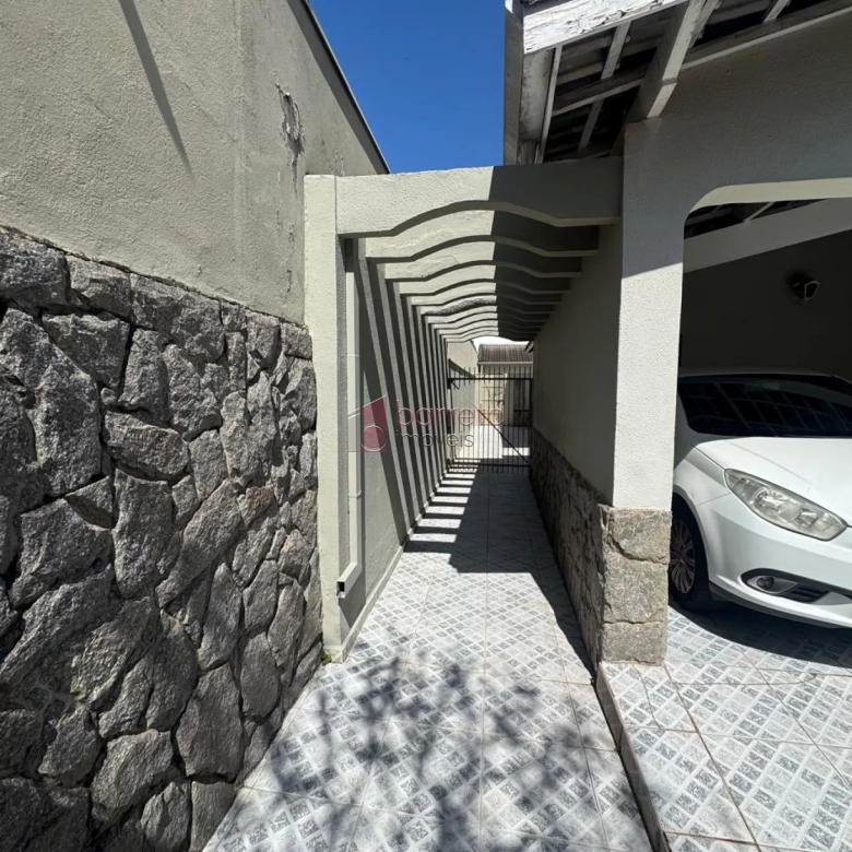 CASA RESIDENCIAL/COMERCIAL À VENDA NO JARDIM DAS SAMAMBAIAS EM JUNDIAÍ/SP