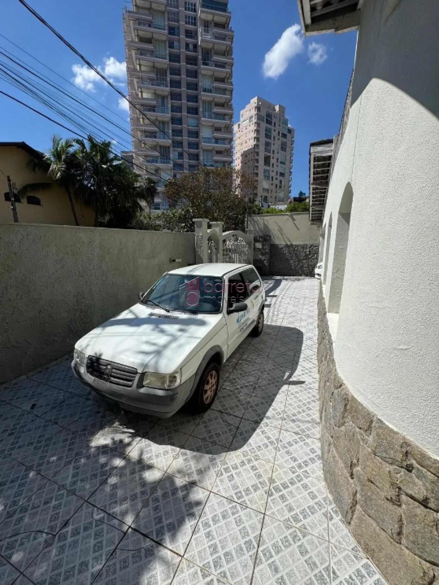 CASA RESIDENCIAL/COMERCIAL À VENDA NO JARDIM DAS SAMAMBAIAS EM JUNDIAÍ/SP