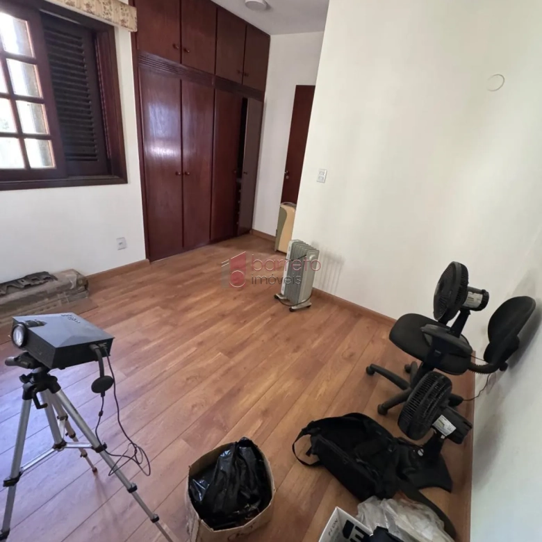 VENDE SE CASA COMERCIAL/RESIDENCIAL NO JARDIM ANA MARIA – JUNDIAÍ /SP –