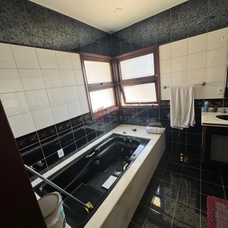 VENDE SE CASA COMERCIAL/RESIDENCIAL NO JARDIM ANA MARIA – JUNDIAÍ /SP –
