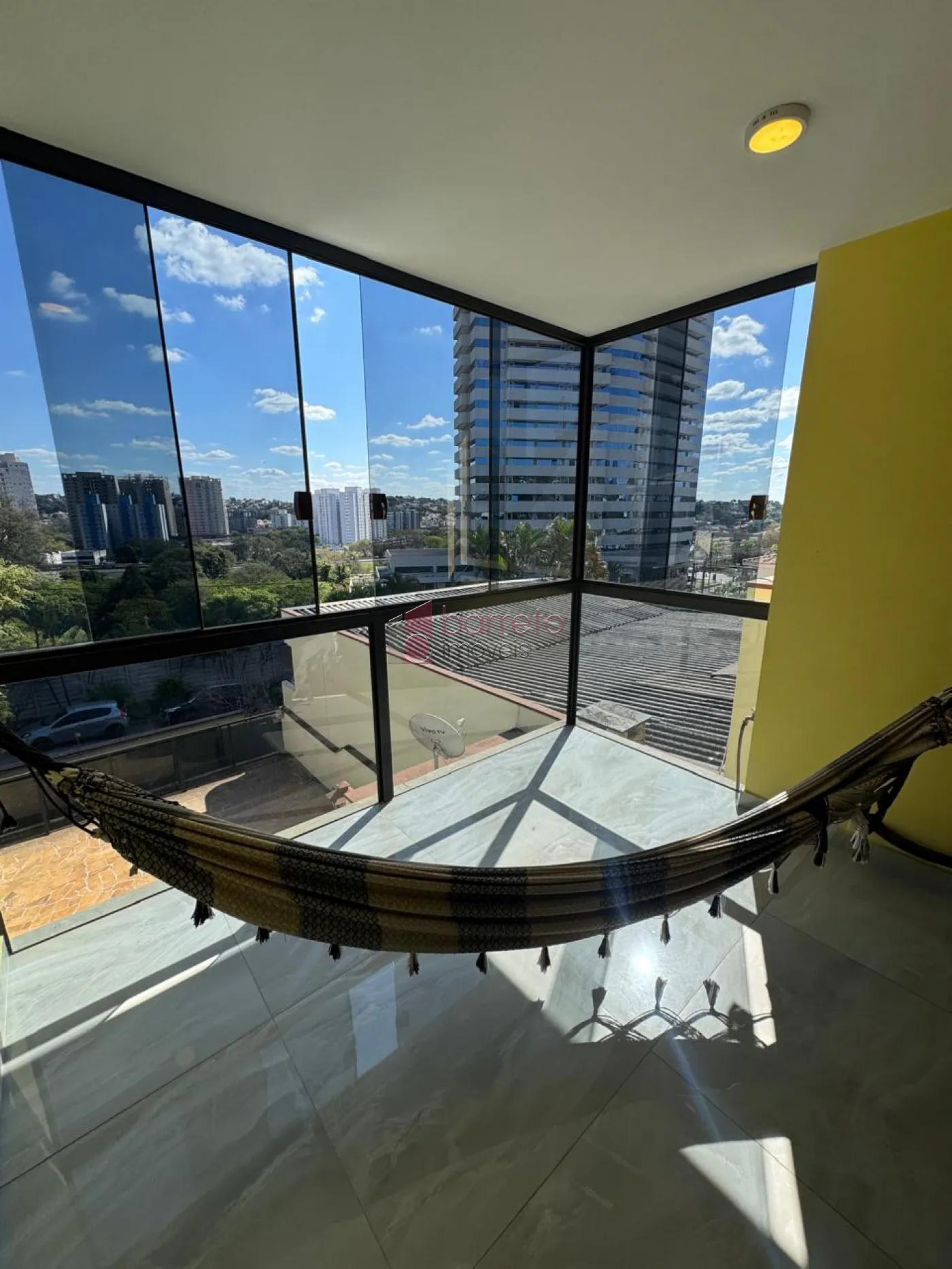 VENDE SE CASA COMERCIAL/RESIDENCIAL NO JARDIM ANA MARIA – JUNDIAÍ /SP –