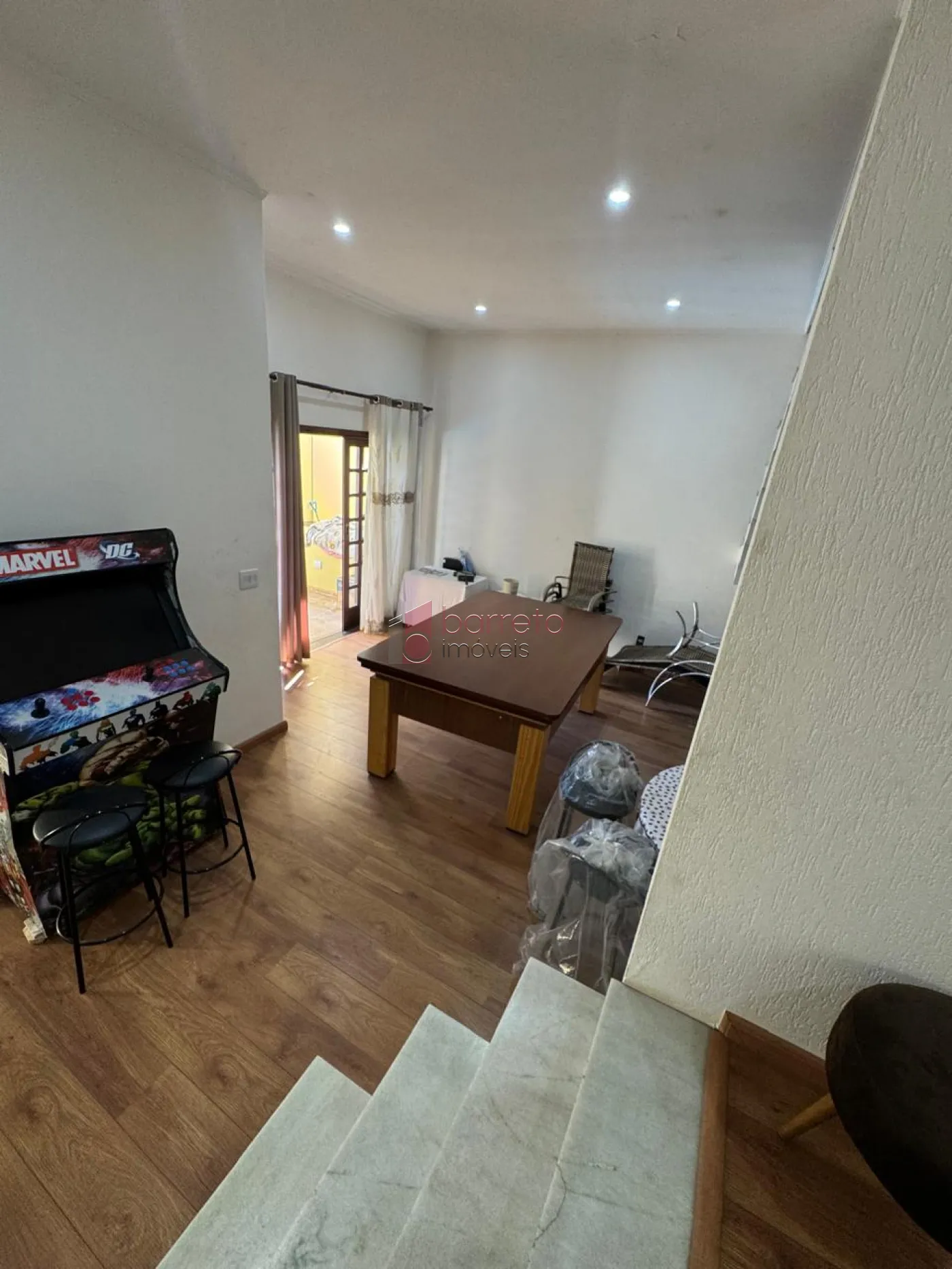 VENDE SE CASA COMERCIAL/RESIDENCIAL NO JARDIM ANA MARIA – JUNDIAÍ /SP –