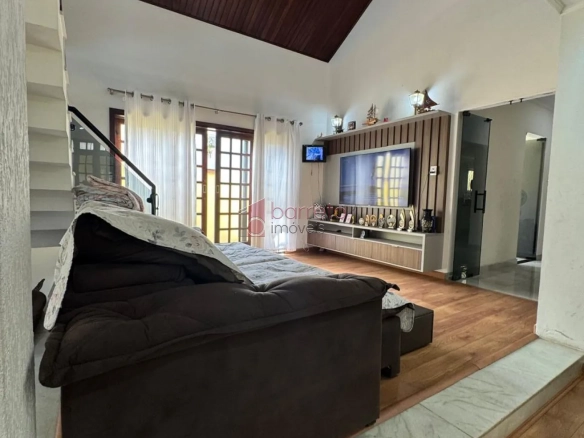 VENDE SE CASA COMERCIAL/RESIDENCIAL NO JARDIM ANA MARIA – JUNDIAÍ /SP –