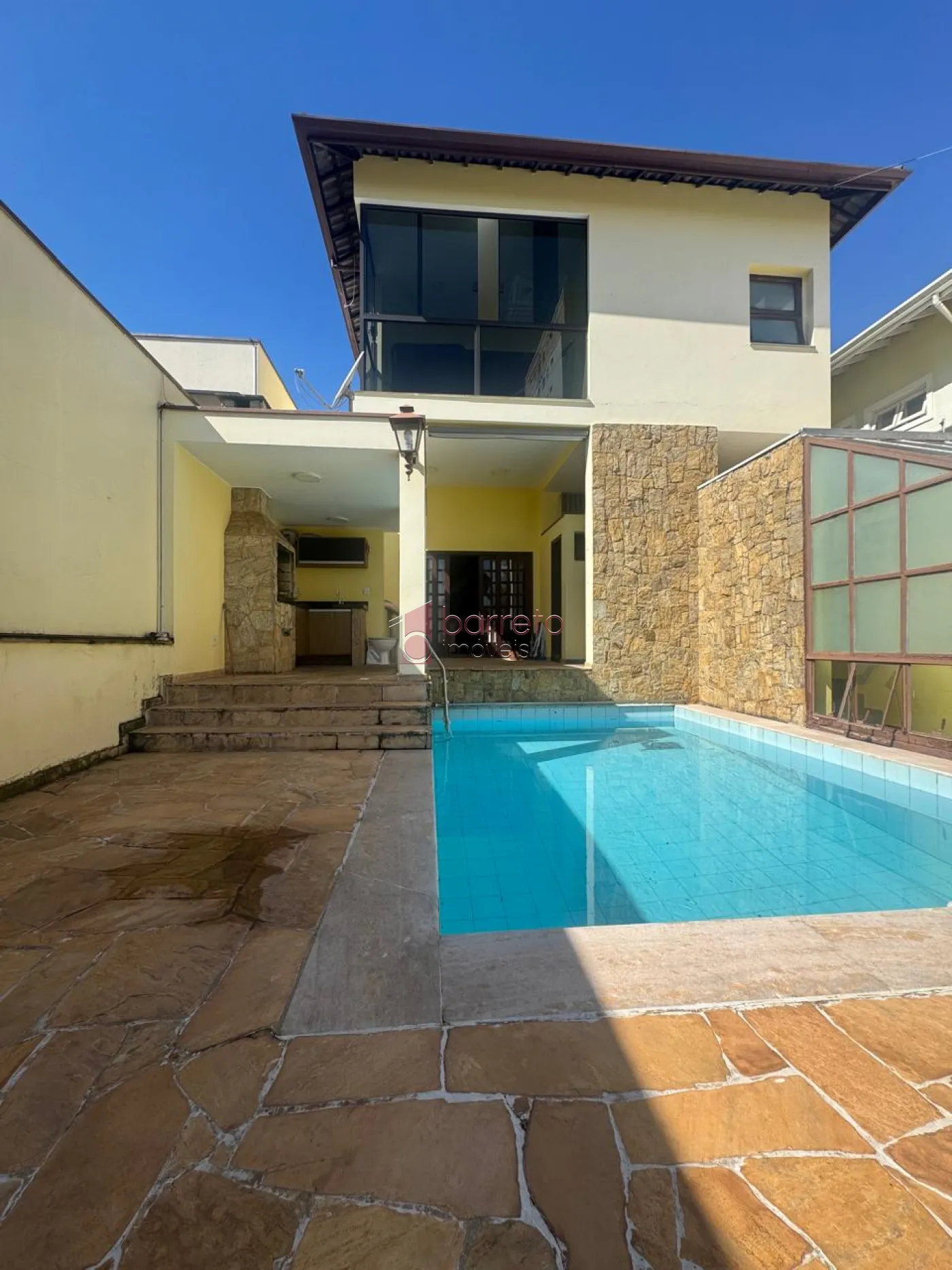 VENDE SE CASA COMERCIAL/RESIDENCIAL NO JARDIM ANA MARIA – JUNDIAÍ /SP –
