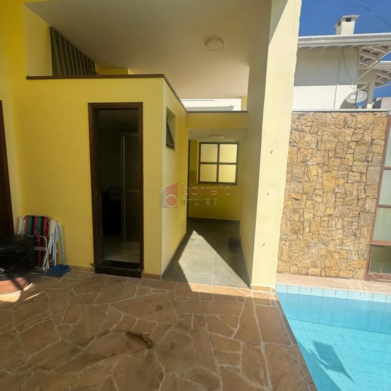 VENDE SE CASA COMERCIAL/RESIDENCIAL NO JARDIM ANA MARIA – JUNDIAÍ /SP –
