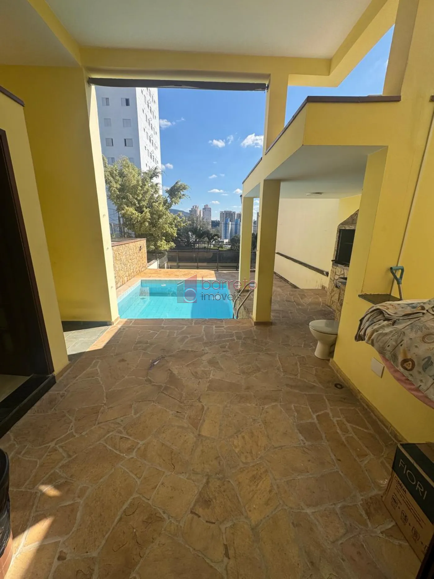 VENDE SE CASA COMERCIAL/RESIDENCIAL NO JARDIM ANA MARIA – JUNDIAÍ /SP –