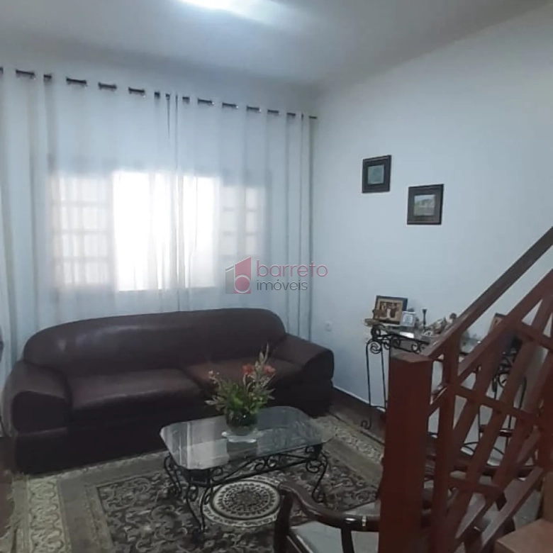 CASA À VENDA NO PARQUE ALMERINDA PEREIRA CHAVES – JUNDIAÍ/SP