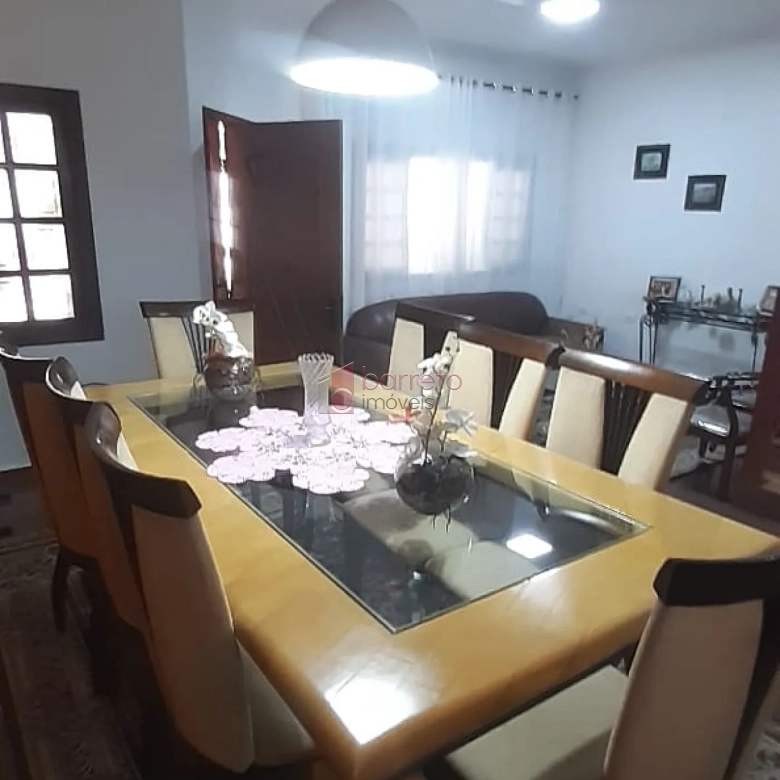 CASA À VENDA NO PARQUE ALMERINDA PEREIRA CHAVES – JUNDIAÍ/SP