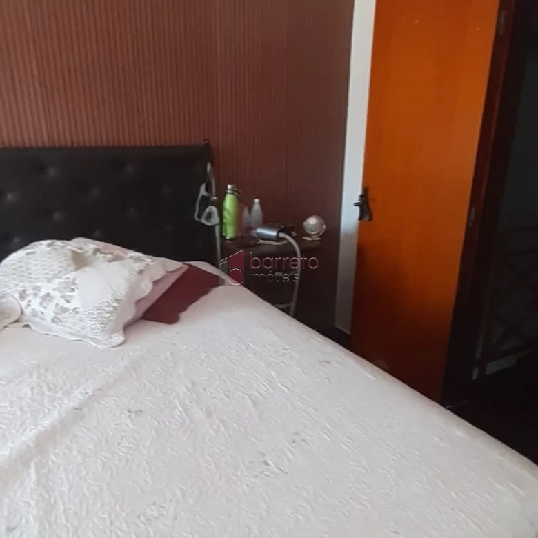 CASA À VENDA NO PARQUE ALMERINDA PEREIRA CHAVES – JUNDIAÍ/SP