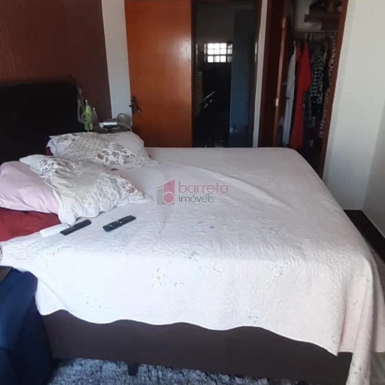 CASA À VENDA NO PARQUE ALMERINDA PEREIRA CHAVES – JUNDIAÍ/SP