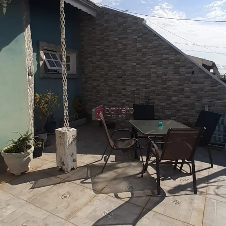 CASA À VENDA NO PARQUE ALMERINDA PEREIRA CHAVES – JUNDIAÍ/SP