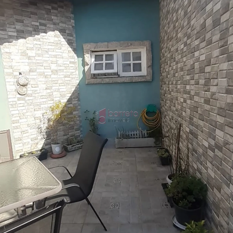 CASA À VENDA NO PARQUE ALMERINDA PEREIRA CHAVES – JUNDIAÍ/SP